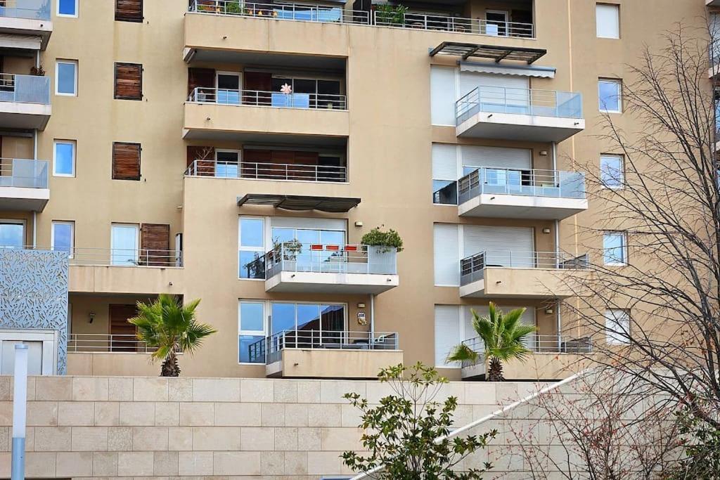 Les Marches Du Soleil Apartment Sete Exterior photo